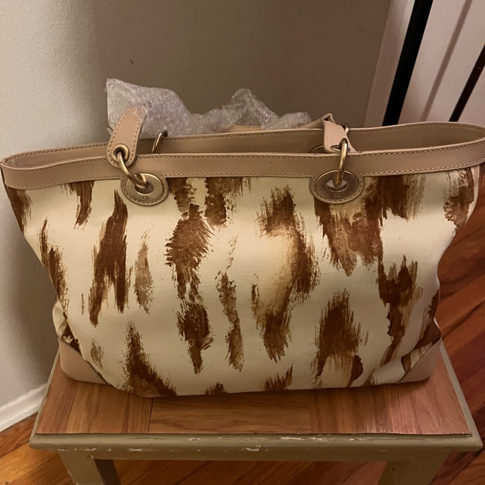 Dior Brown and Cream Women's Tote Bag - Picture 4 of 14